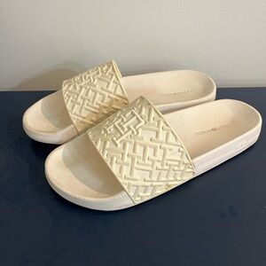 Women's Cream Slide Sandals